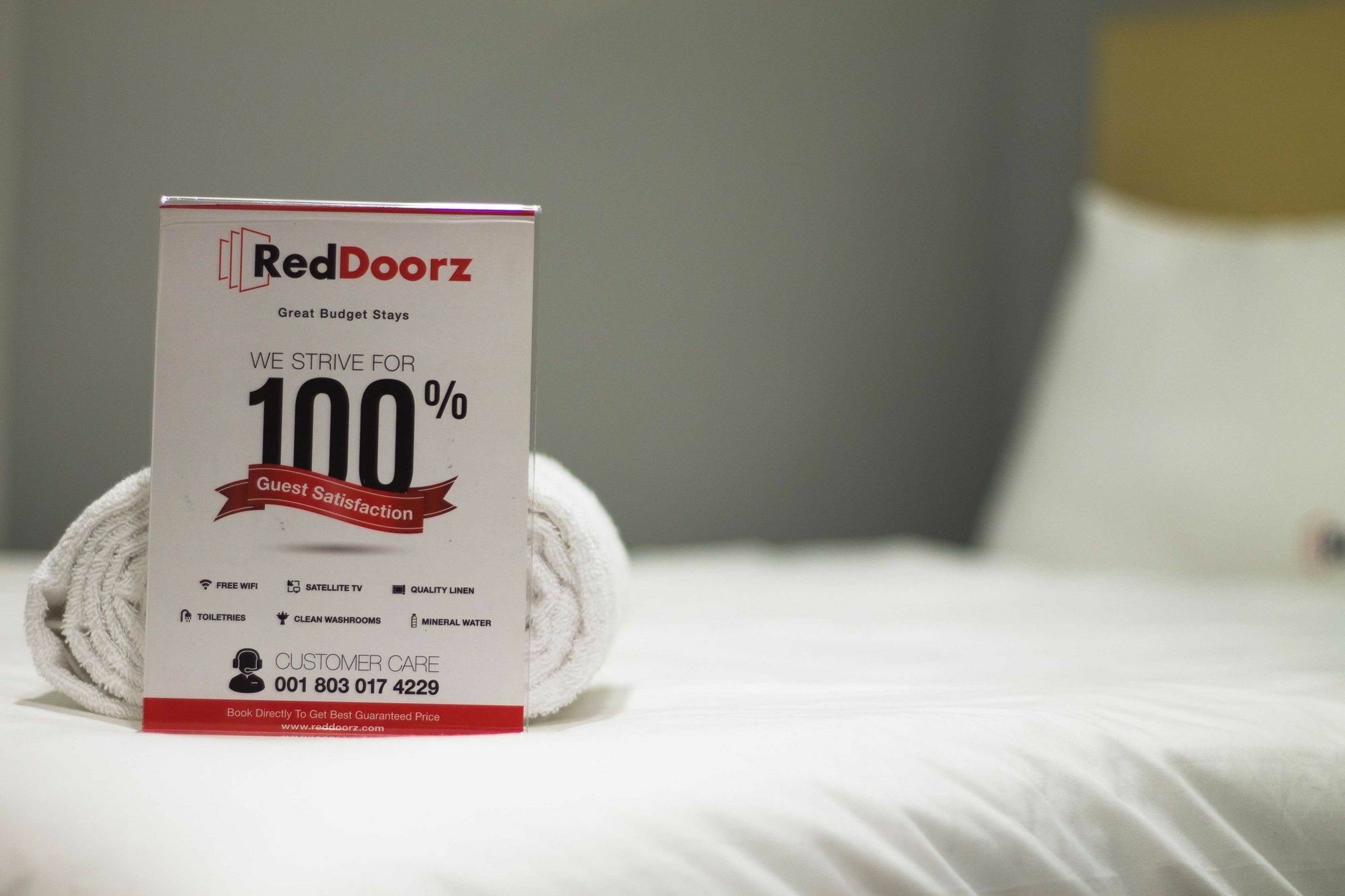 Reddoorz Plus @ Talaga Bodas バンドゥン エクステリア 写真